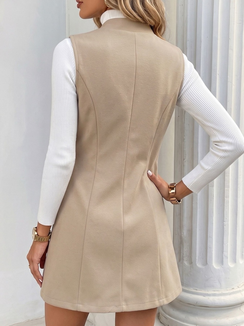 Elegant Button-Down Vest Coat - Picture 6 of 15